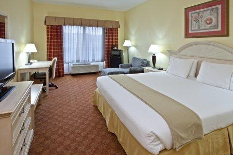 Express & By Ihg 2*