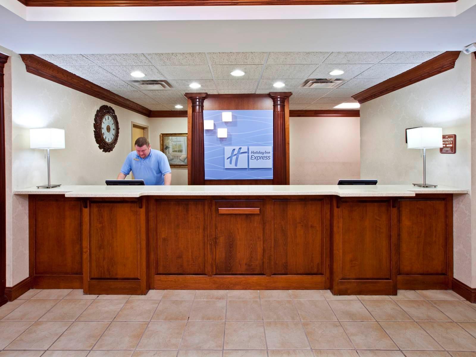 Hotel Express & By Ihg Richmond