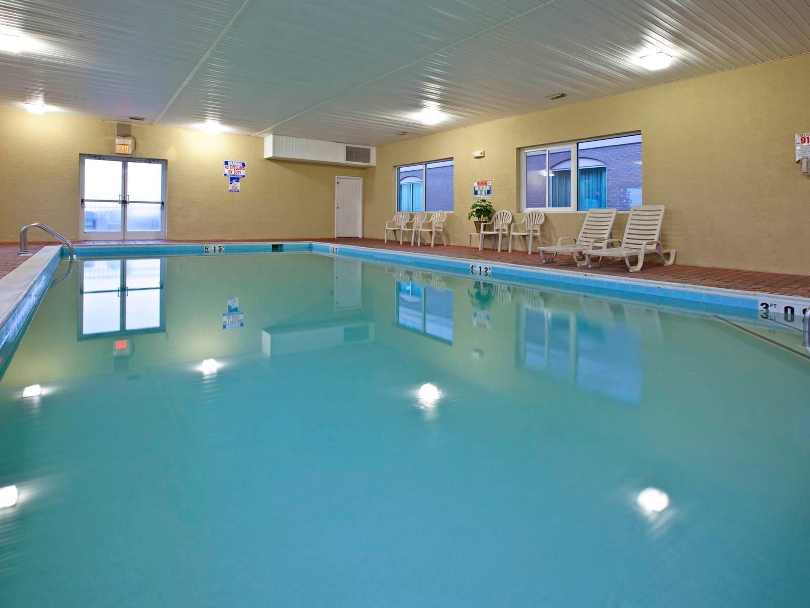 Express & By Ihg 2* Richmond