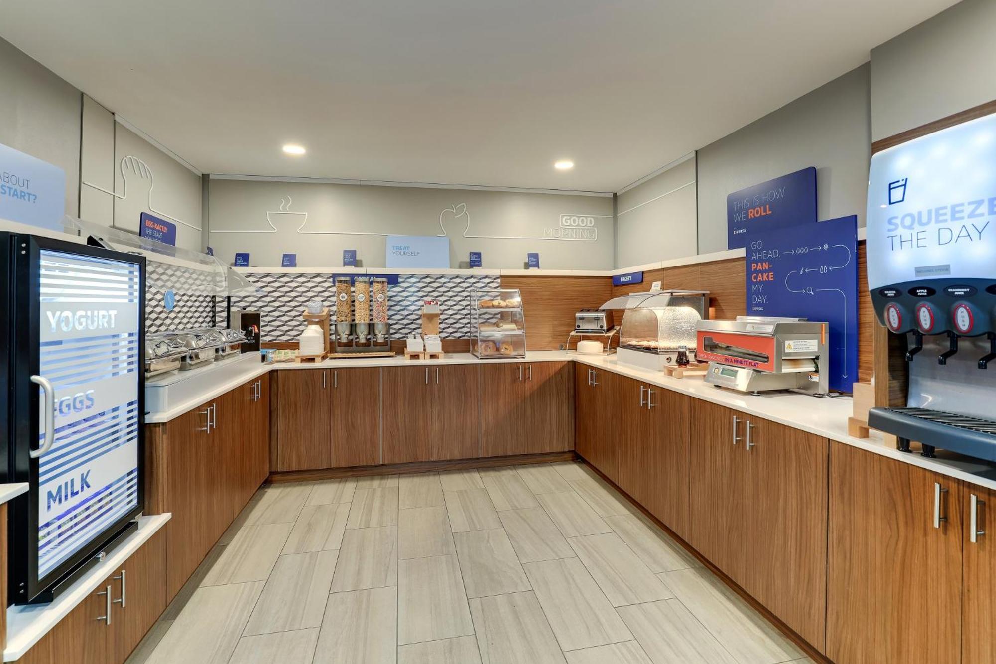 Express & By Ihg Hotel Richmond