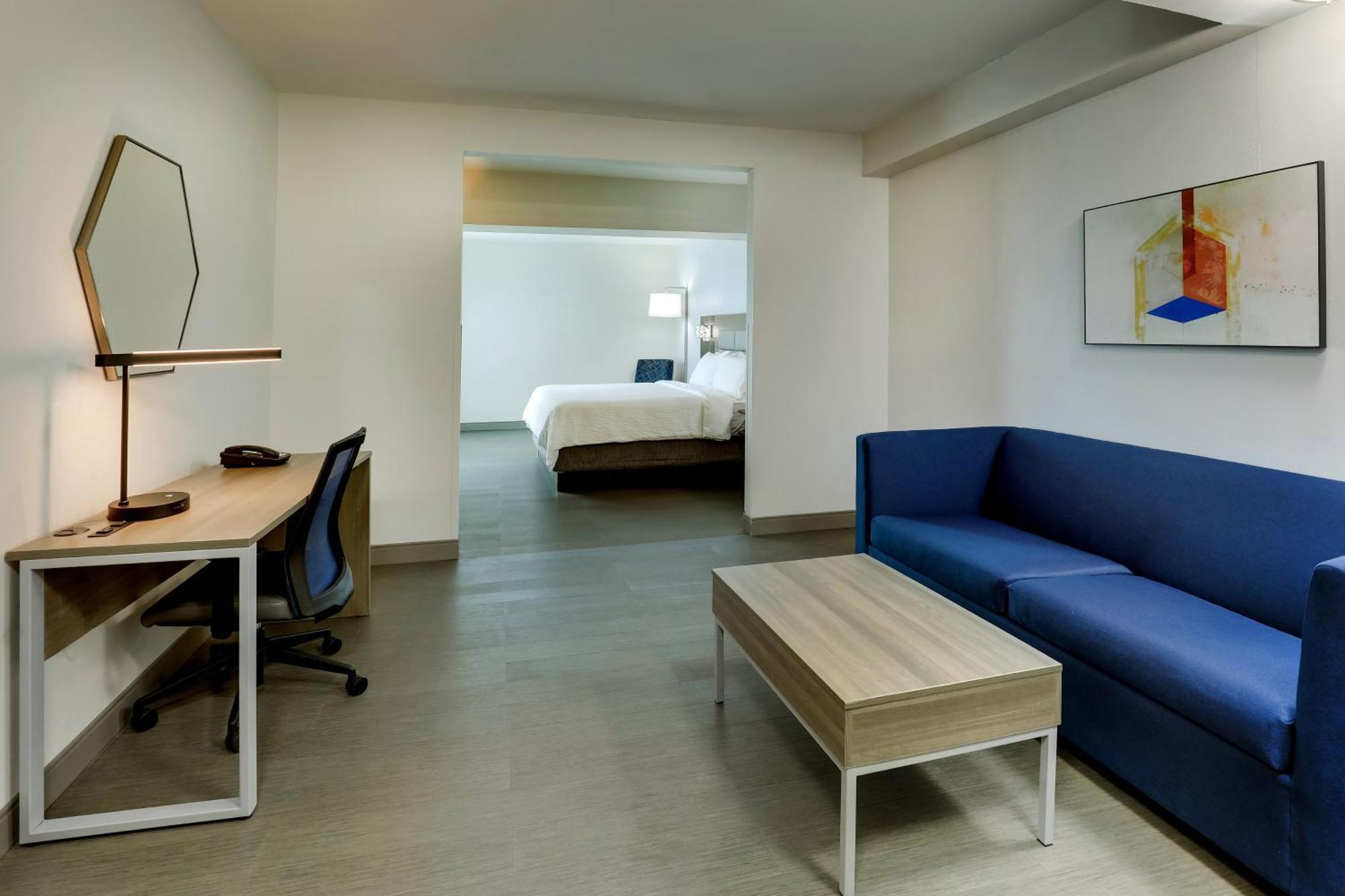 Express & By Ihg Richmond
