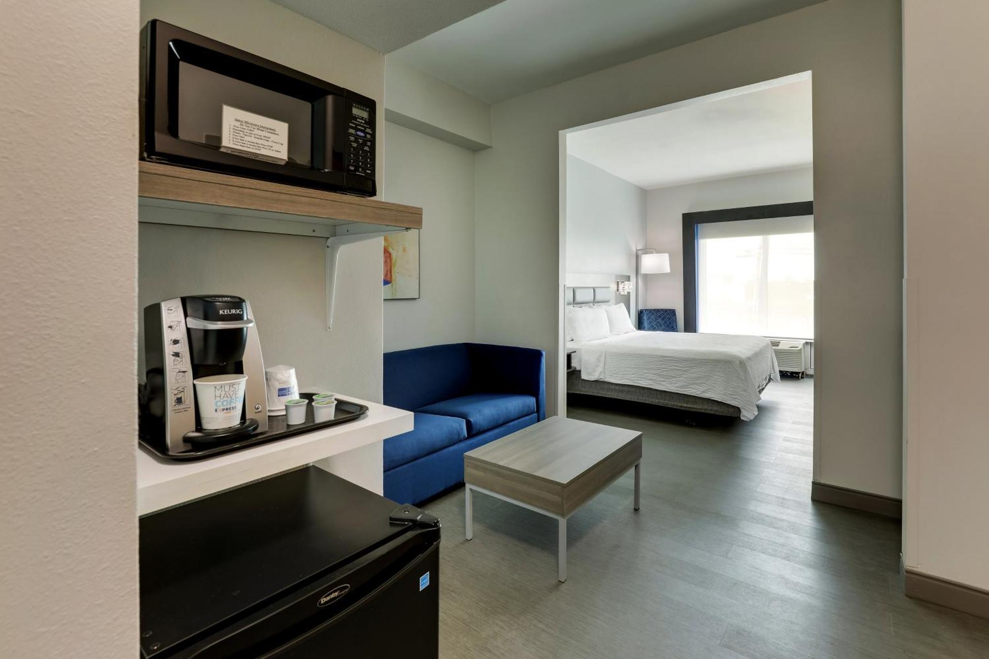 Express & By Ihg Hotel Richmond