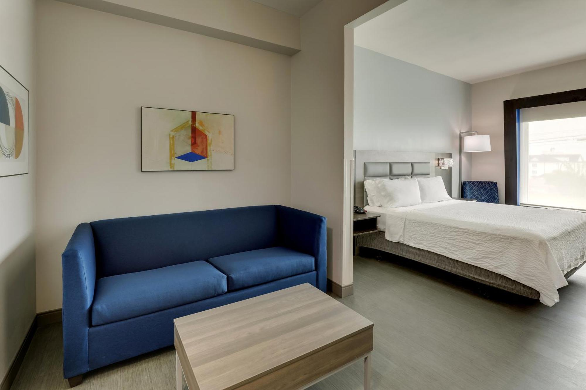 Express & By Ihg Richmond
