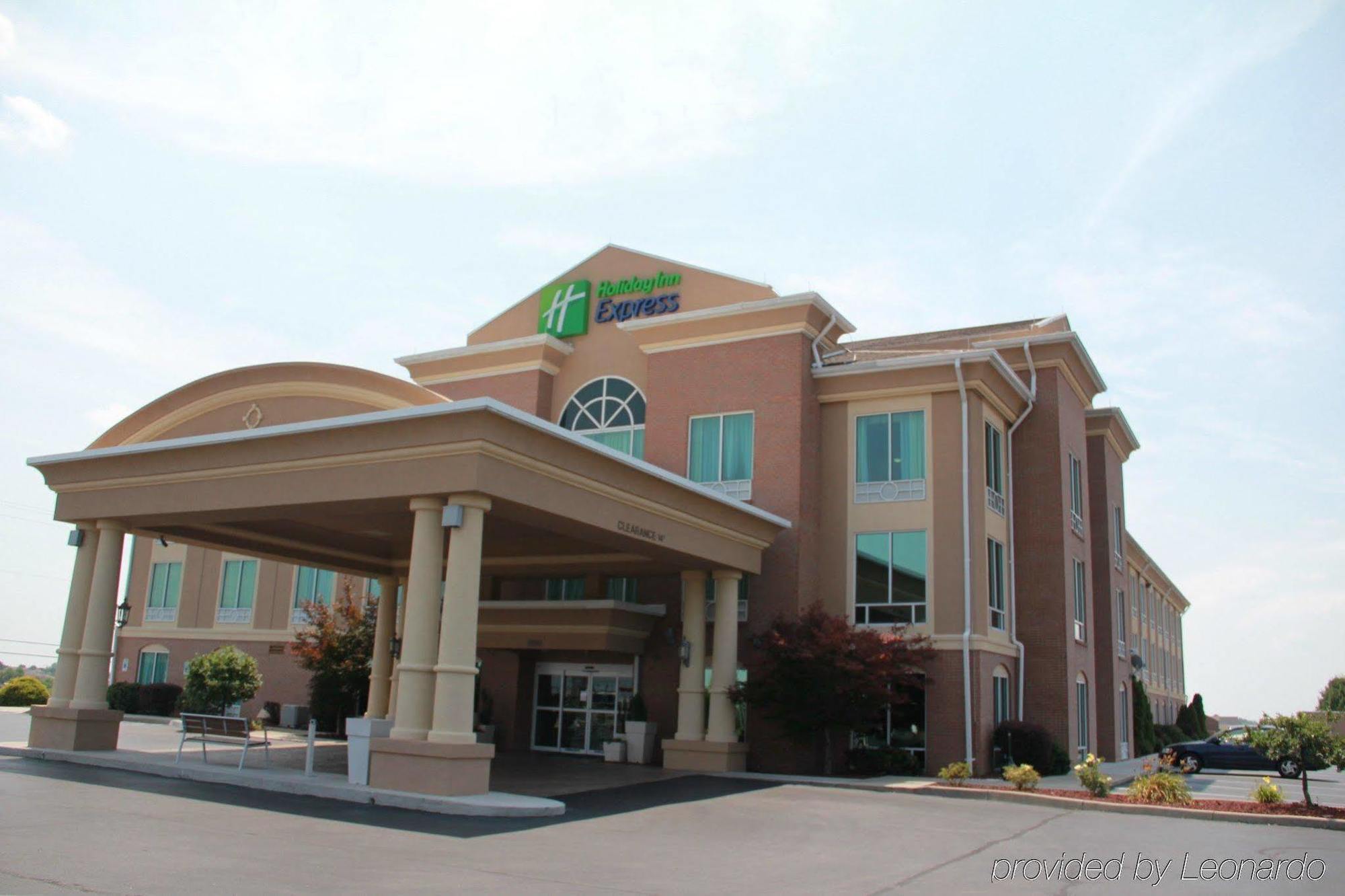 Express & By Ihg 2* Richmond