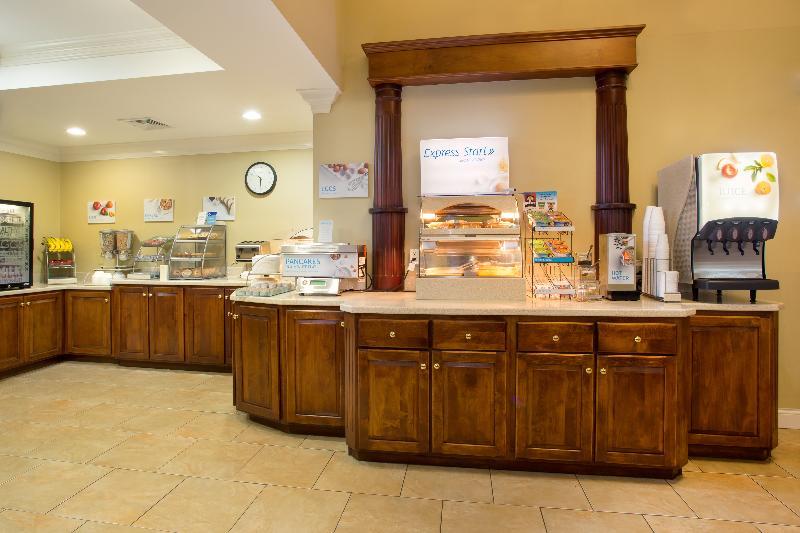 Express & By Ihg 2* Richmond